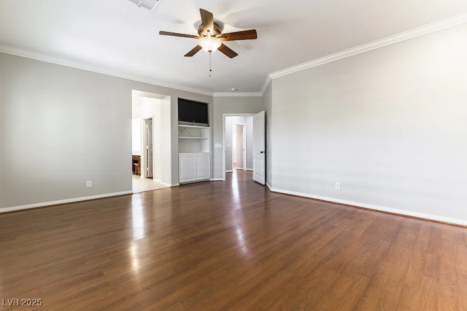 8205 Taos Paseo, Las Vegas, NV 89128