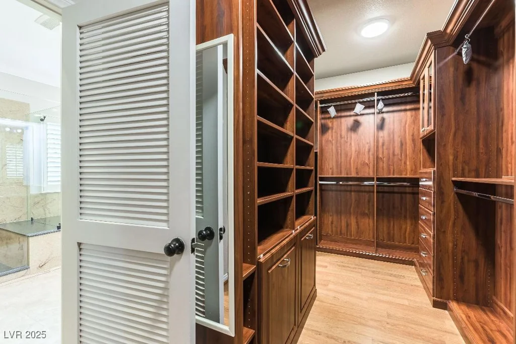 8205 Taos Paseo, Las Vegas, NV 89128