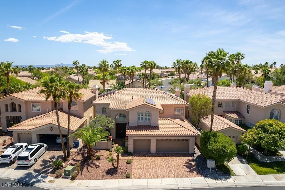 8205 Taos Paseo, Las Vegas, NV 89128