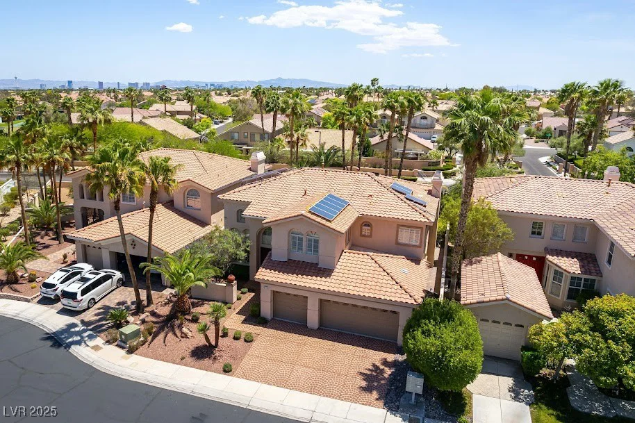 8205 Taos Paseo, Las Vegas, NV 89128