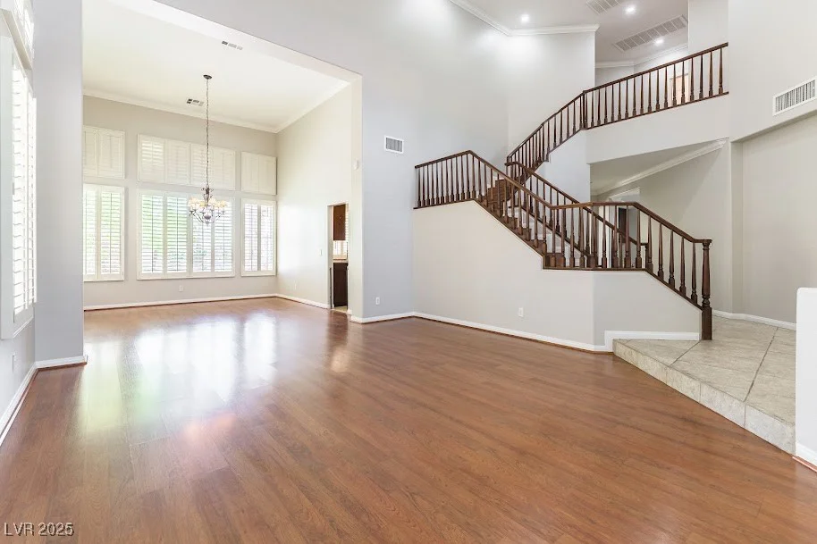 8205 Taos Paseo, Las Vegas, NV 89128