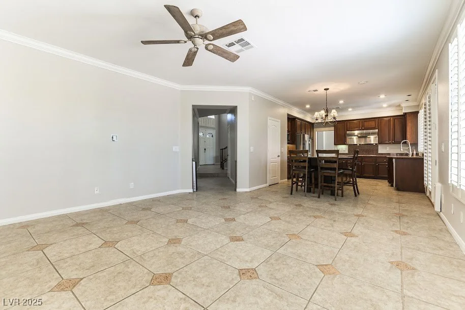8205 Taos Paseo, Las Vegas, NV 89128