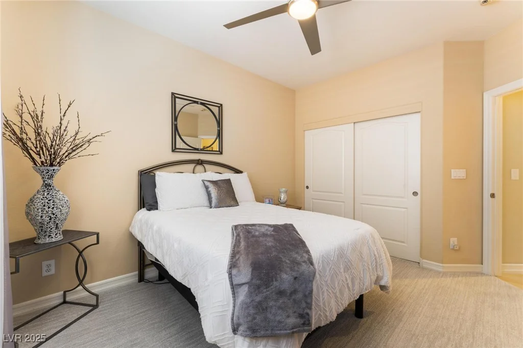 7567 Desertscape, Las Vegas, NV 89178
