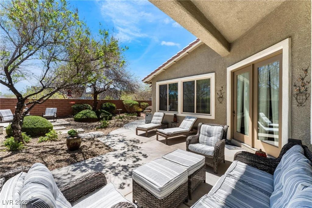 7567 Desertscape, Las Vegas, NV 89178