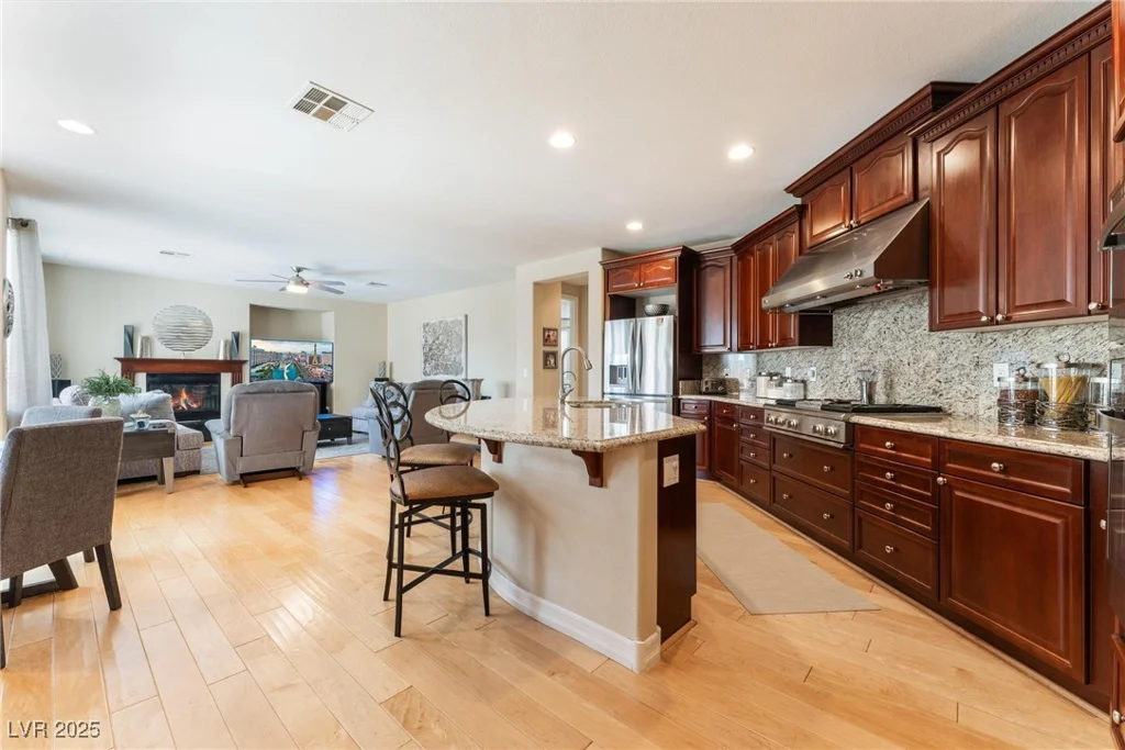 7567 Desertscape, Las Vegas, NV 89178