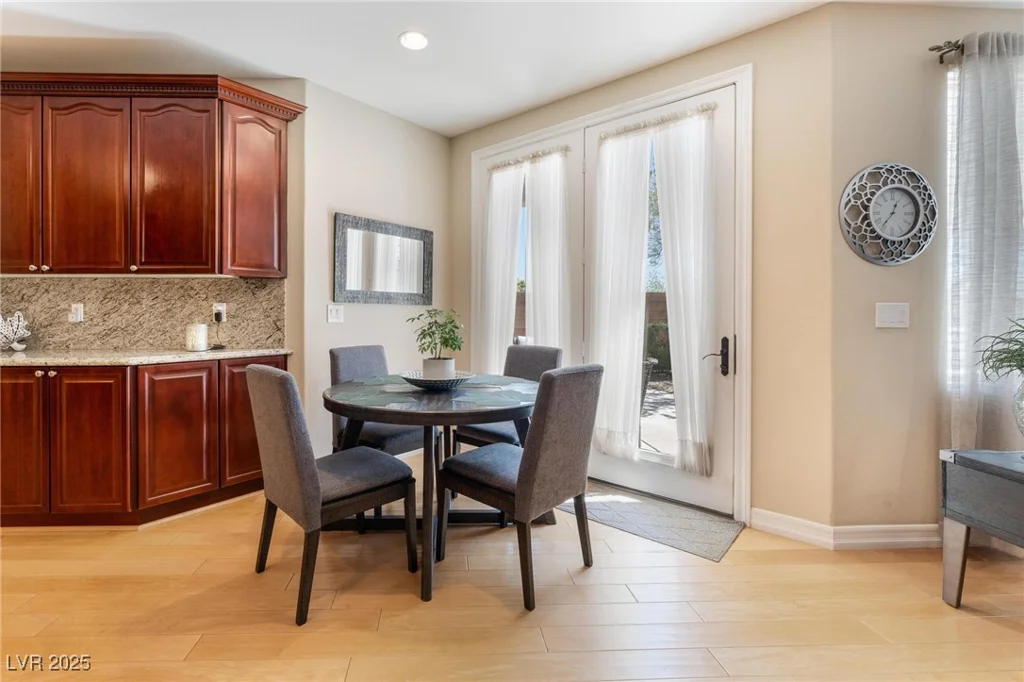 7567 Desertscape, Las Vegas, NV 89178