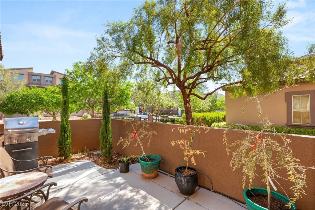 11398 Belmont Lake, Las Vegas, NV 89135