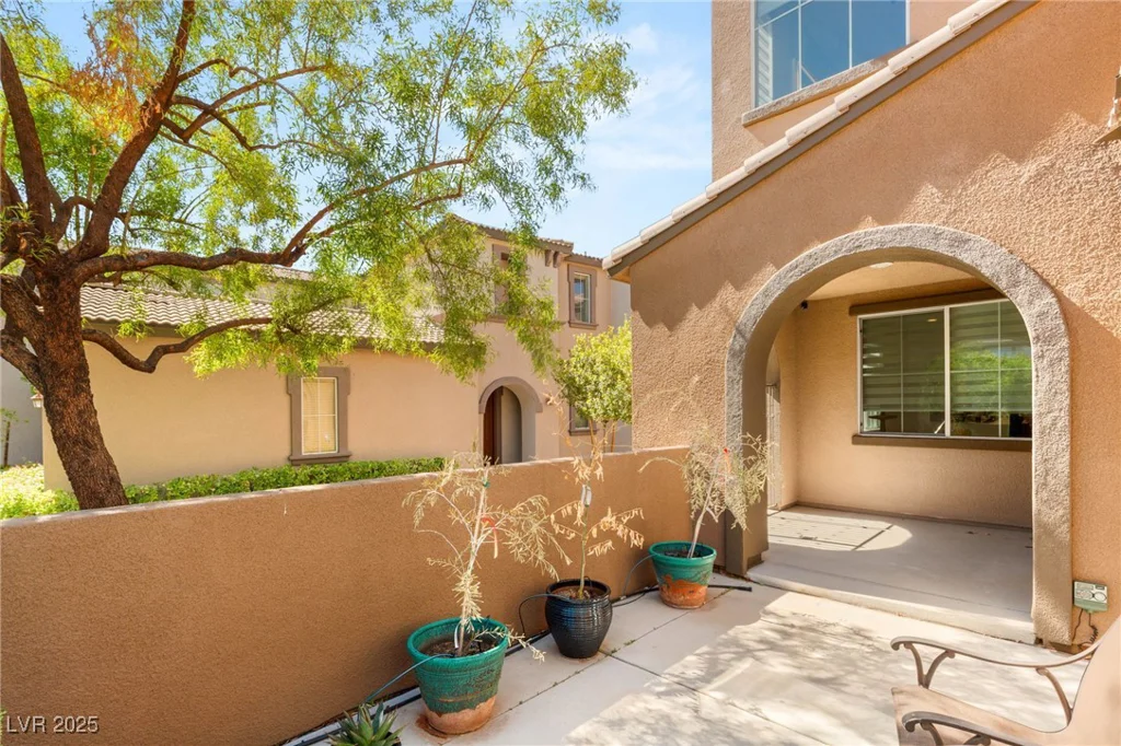 11398 Belmont Lake, Las Vegas, NV 89135