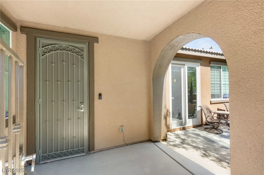 11398 Belmont Lake, Las Vegas, NV 89135