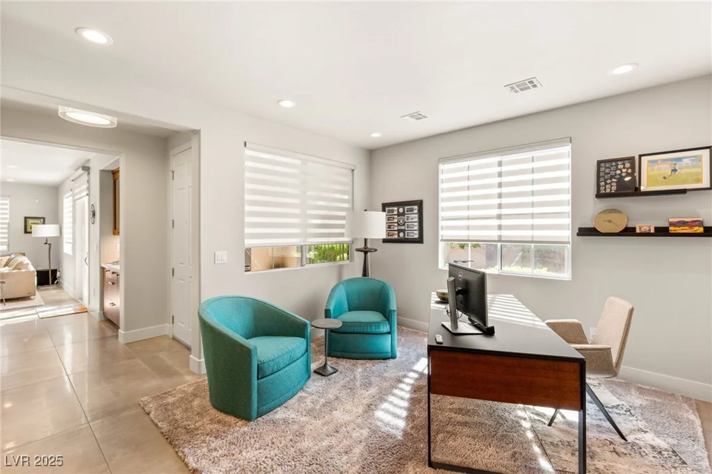 11398 Belmont Lake, Las Vegas, NV 89135