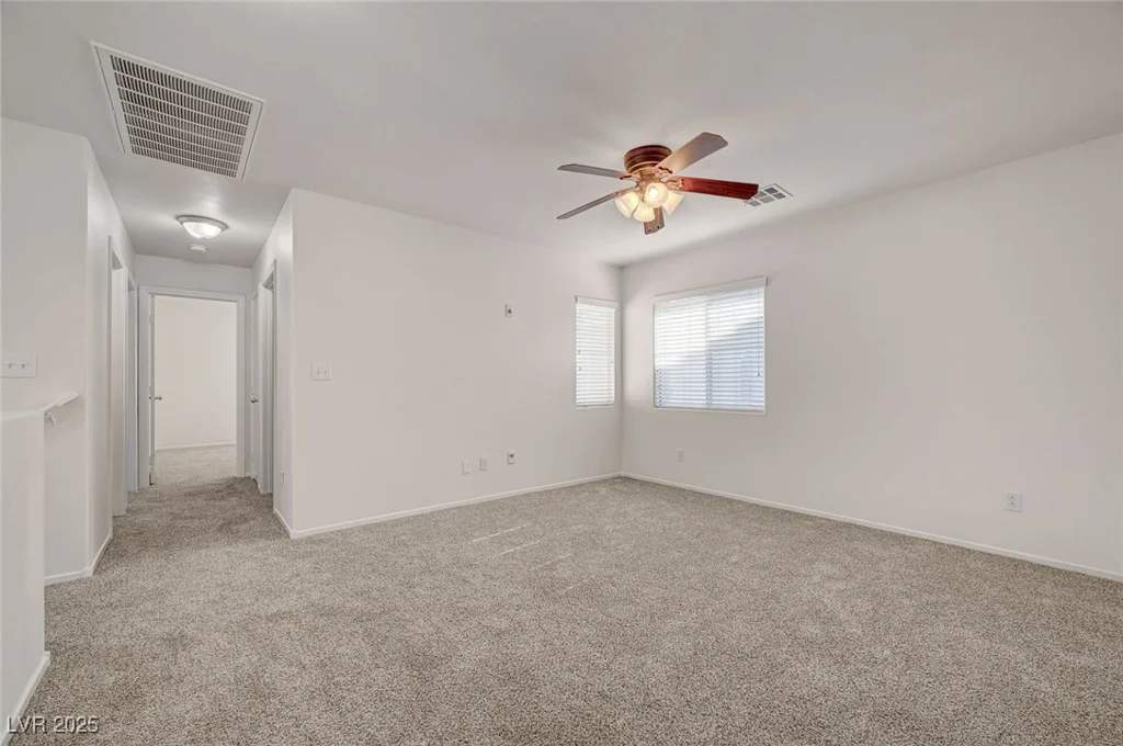 9452 Plover Falls, Las Vegas, NV 89149