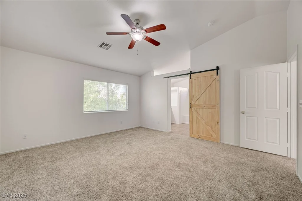 9452 Plover Falls, Las Vegas, NV 89149