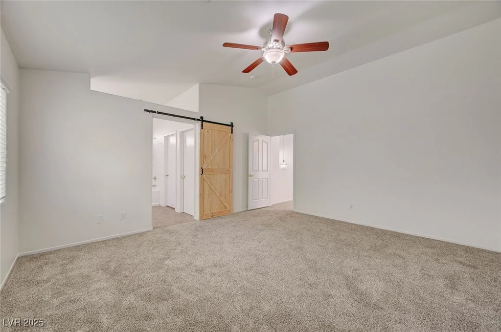 9452 Plover Falls, Las Vegas, NV 89149