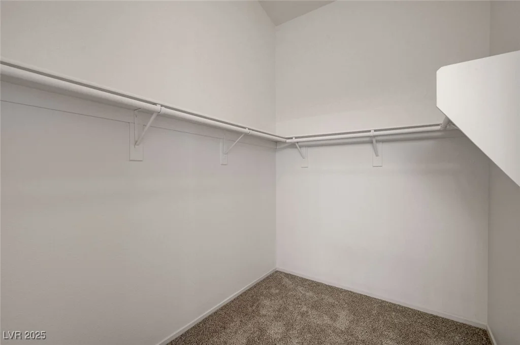 9452 Plover Falls, Las Vegas, NV 89149