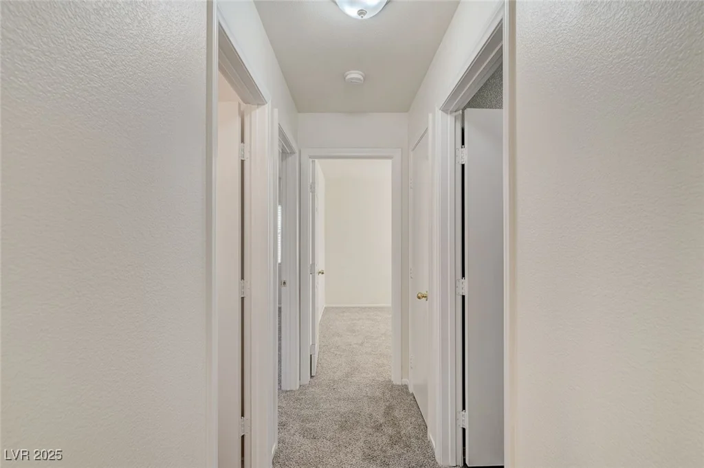 9452 Plover Falls, Las Vegas, NV 89149