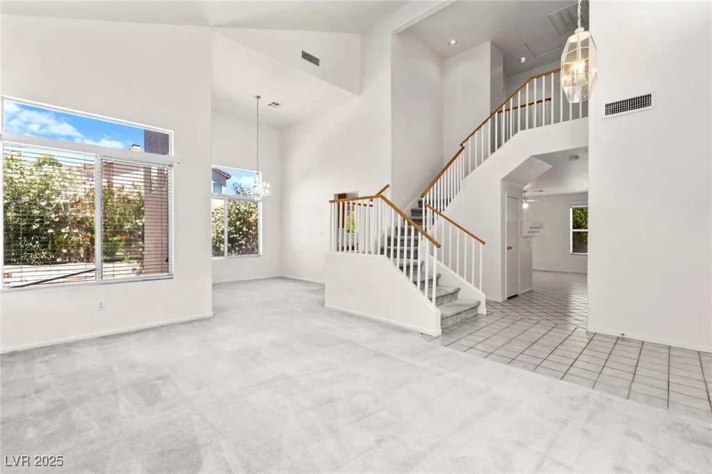 1540 Singing Bird, North Las Vegas, NV 89031