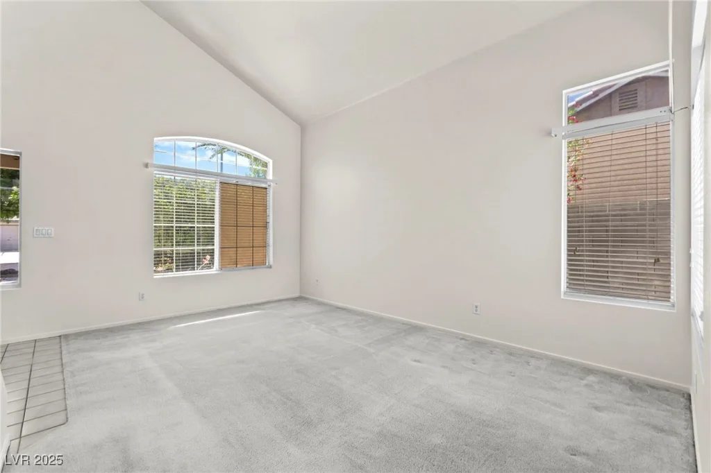 1540 Singing Bird, North Las Vegas, NV 89031