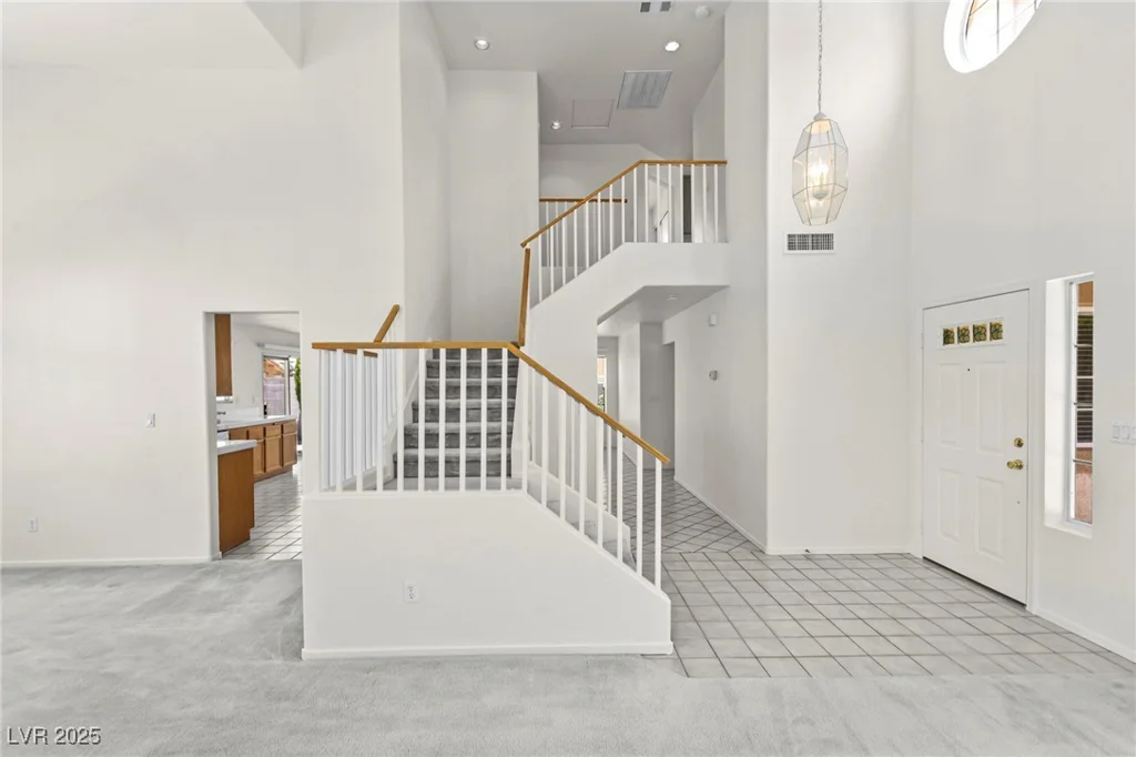 1540 Singing Bird, North Las Vegas, NV 89031