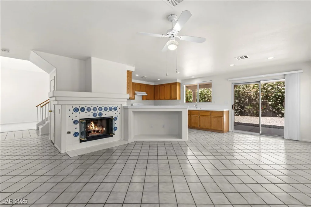 1540 Singing Bird, North Las Vegas, NV 89031