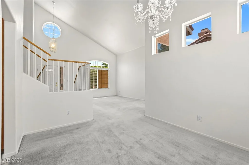 1540 Singing Bird, North Las Vegas, NV 89031