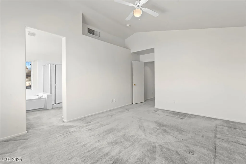 1540 Singing Bird, North Las Vegas, NV 89031