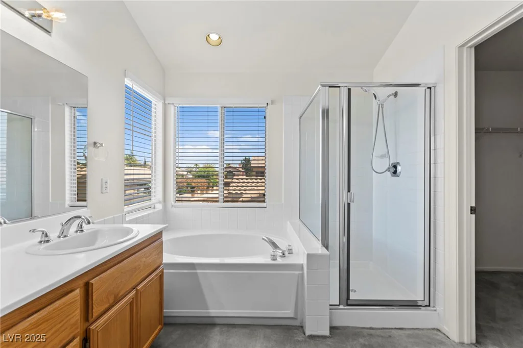 1540 Singing Bird, North Las Vegas, NV 89031