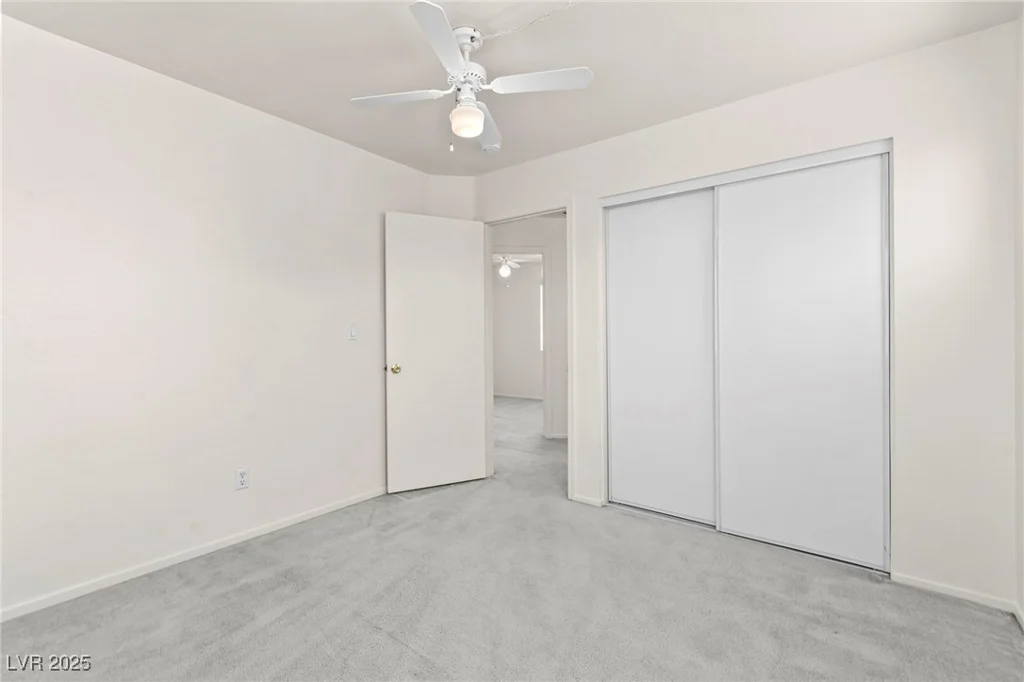 1540 Singing Bird, North Las Vegas, NV 89031