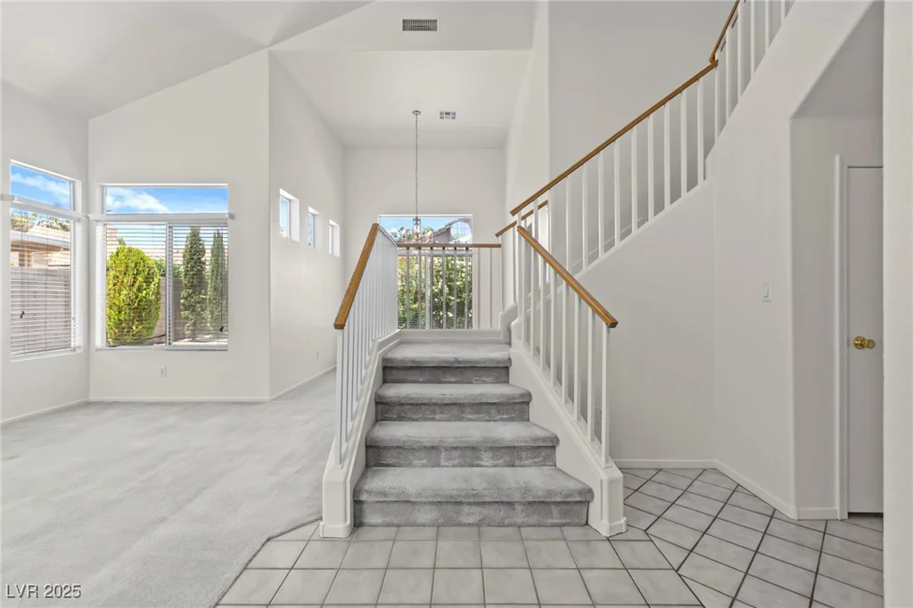 1540 Singing Bird, North Las Vegas, NV 89031