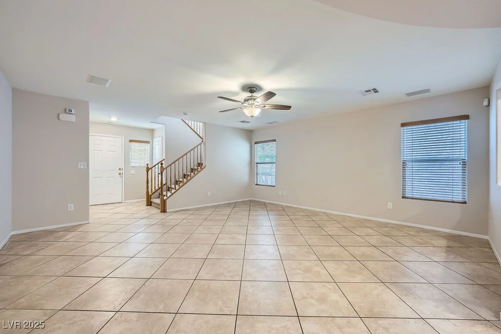 765 Jewel Tower, Las Vegas, NV 89178