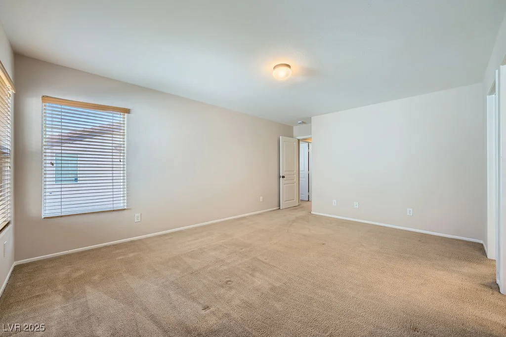 765 Jewel Tower, Las Vegas, NV 89178