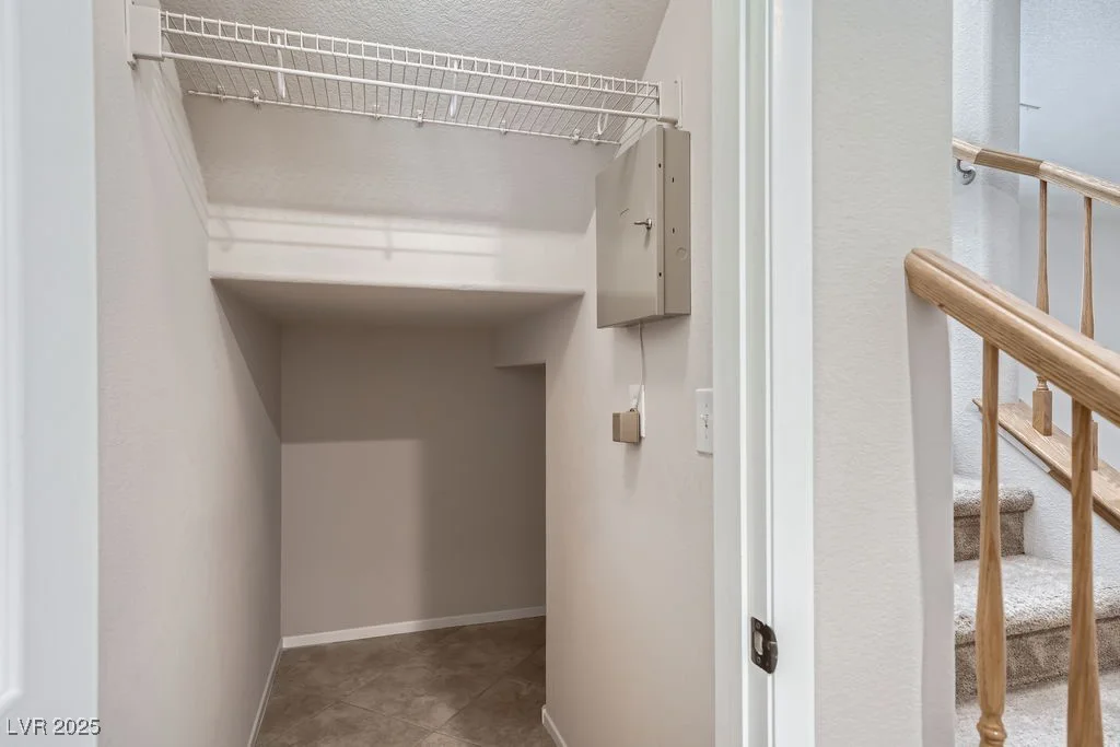 765 Jewel Tower, Las Vegas, NV 89178