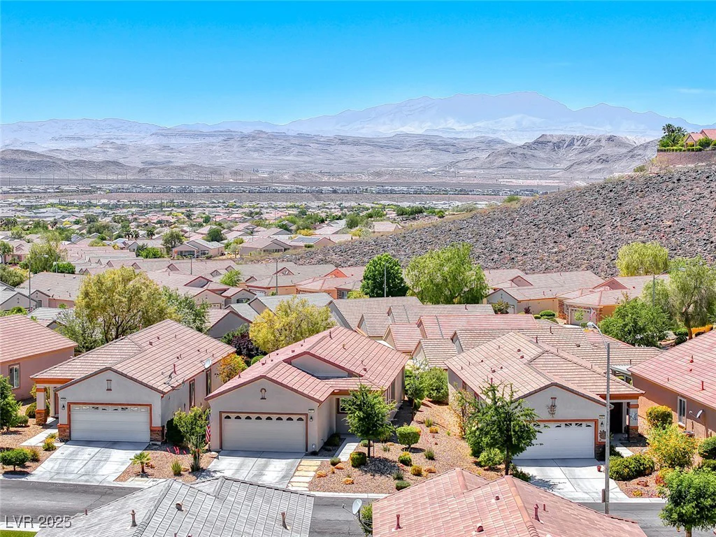 2501 Celestial Light, Henderson, NV 89044