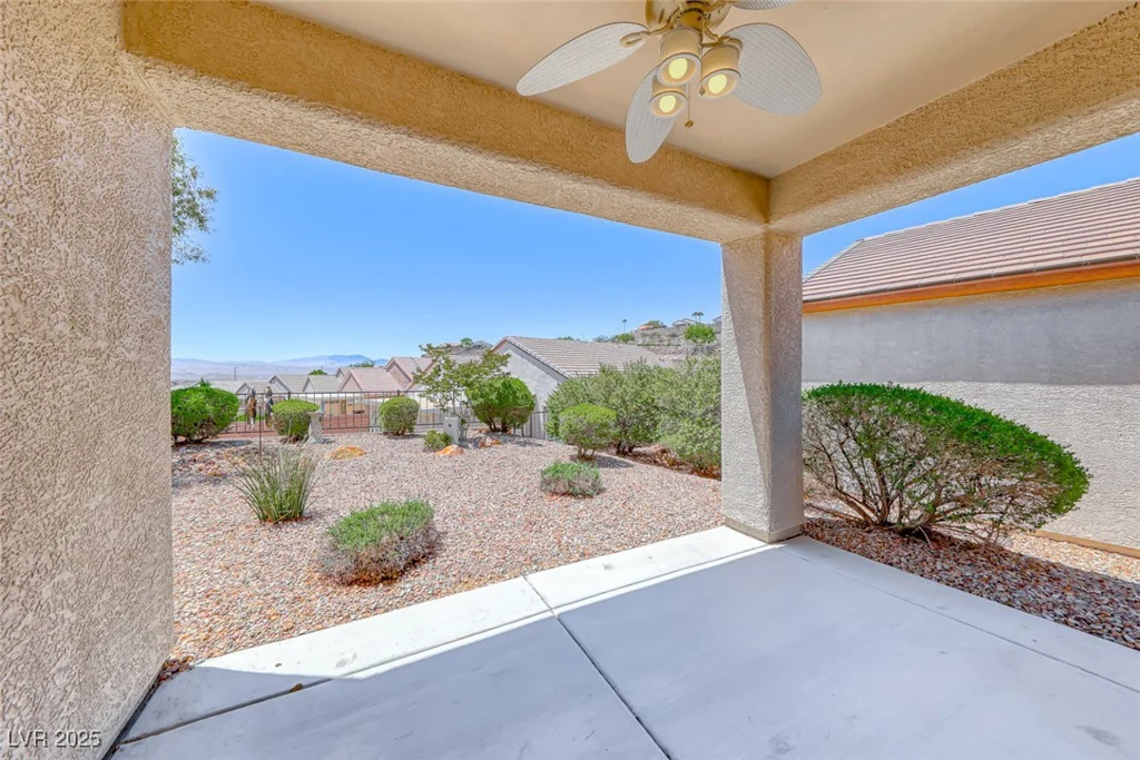2501 Celestial Light, Henderson, NV 89044