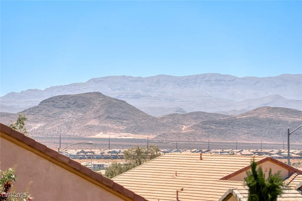 2501 Celestial Light, Henderson, NV 89044