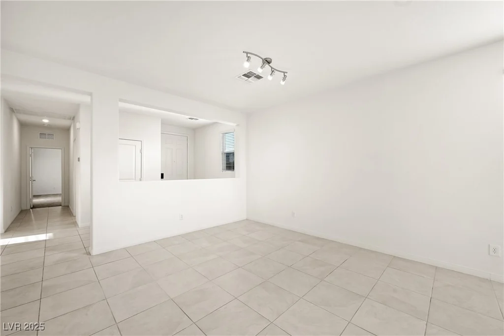 1106 Brilliant Meadow, North Las Vegas, NV 89086