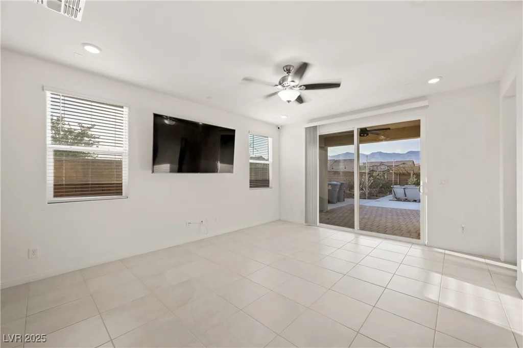 1106 Brilliant Meadow, North Las Vegas, NV 89086