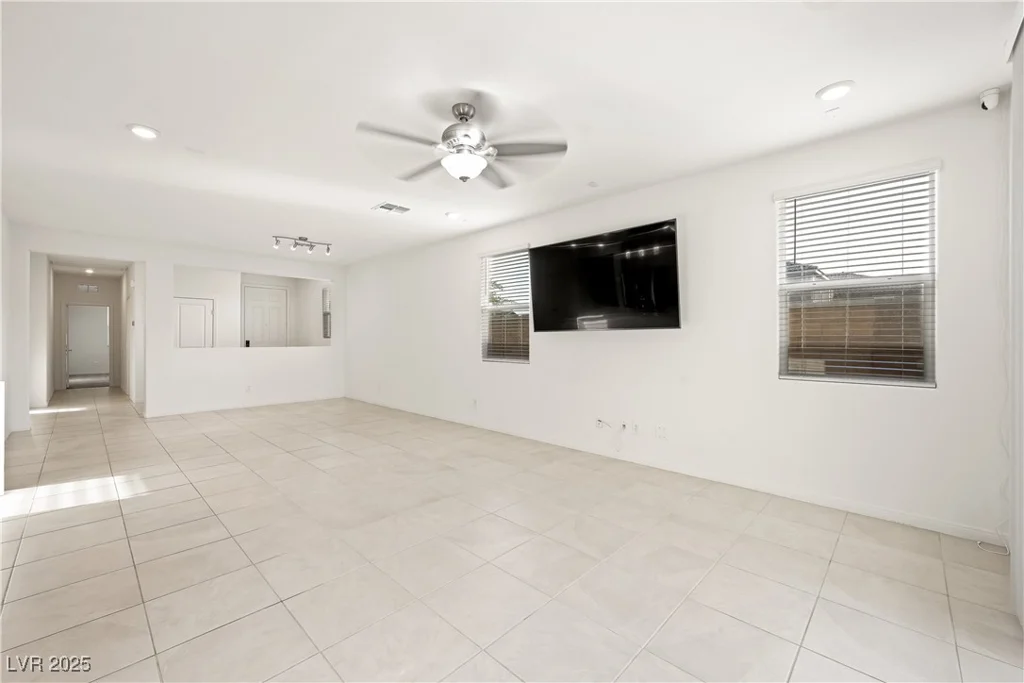 1106 Brilliant Meadow, North Las Vegas, NV 89086