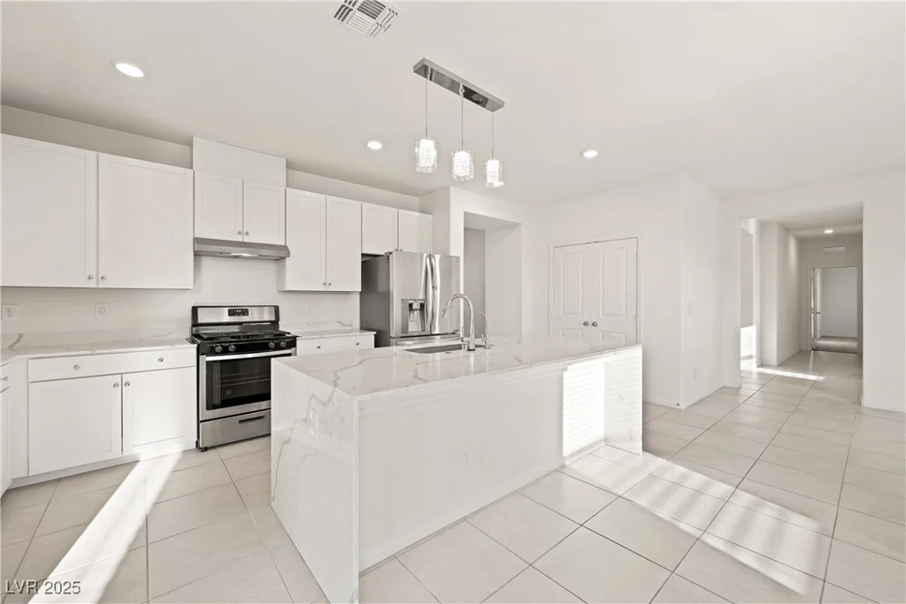 1106 Brilliant Meadow, North Las Vegas, NV 89086