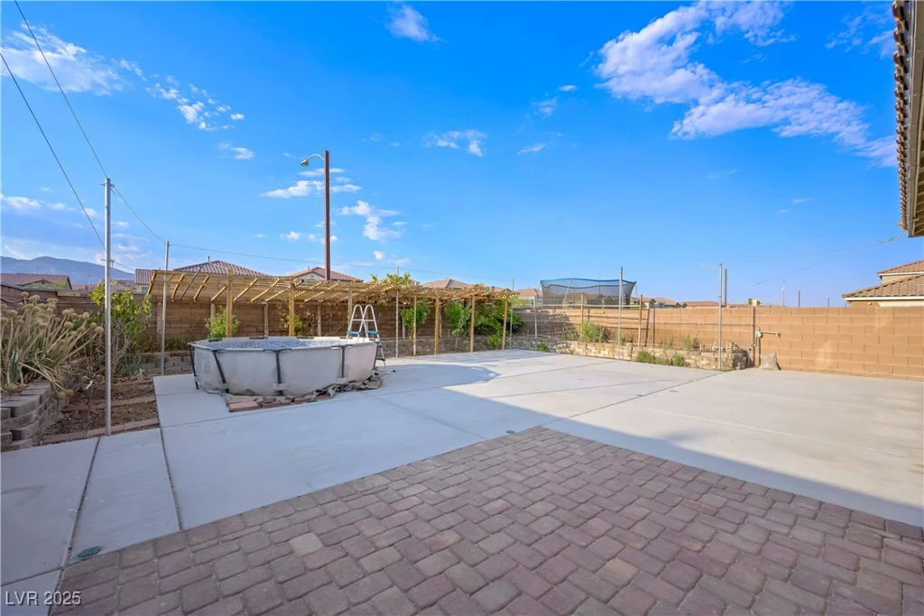 1106 Brilliant Meadow, North Las Vegas, NV 89086
