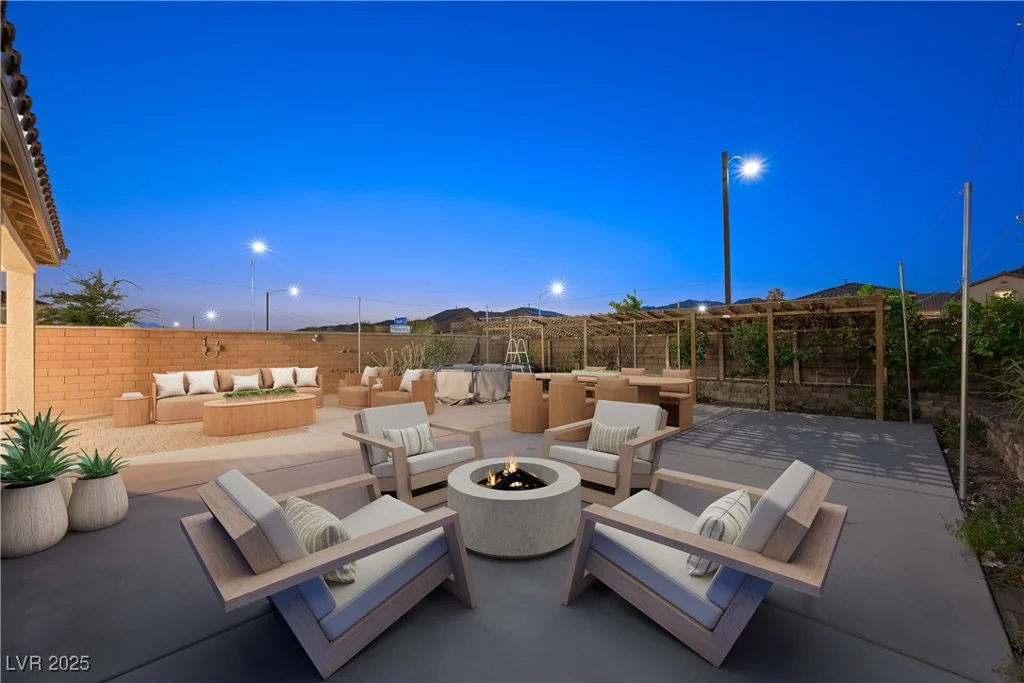 1106 Brilliant Meadow, North Las Vegas, NV 89086