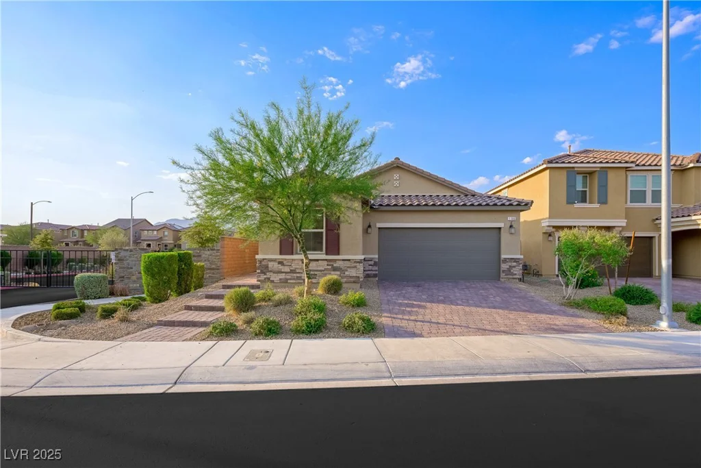 1106 Brilliant Meadow, North Las Vegas, NV 89086