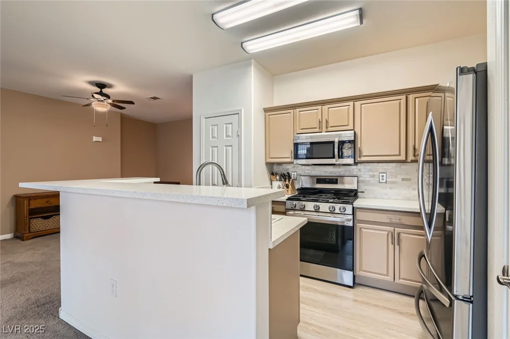 9303 Gilcrease, Las Vegas, NV 89149