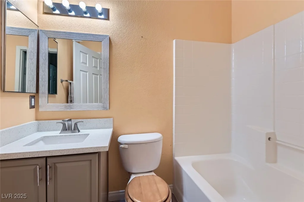 9303 Gilcrease, Las Vegas, NV 89149