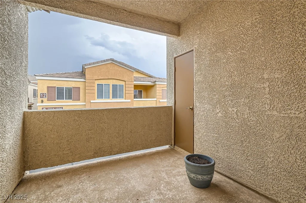 9303 Gilcrease, Las Vegas, NV 89149