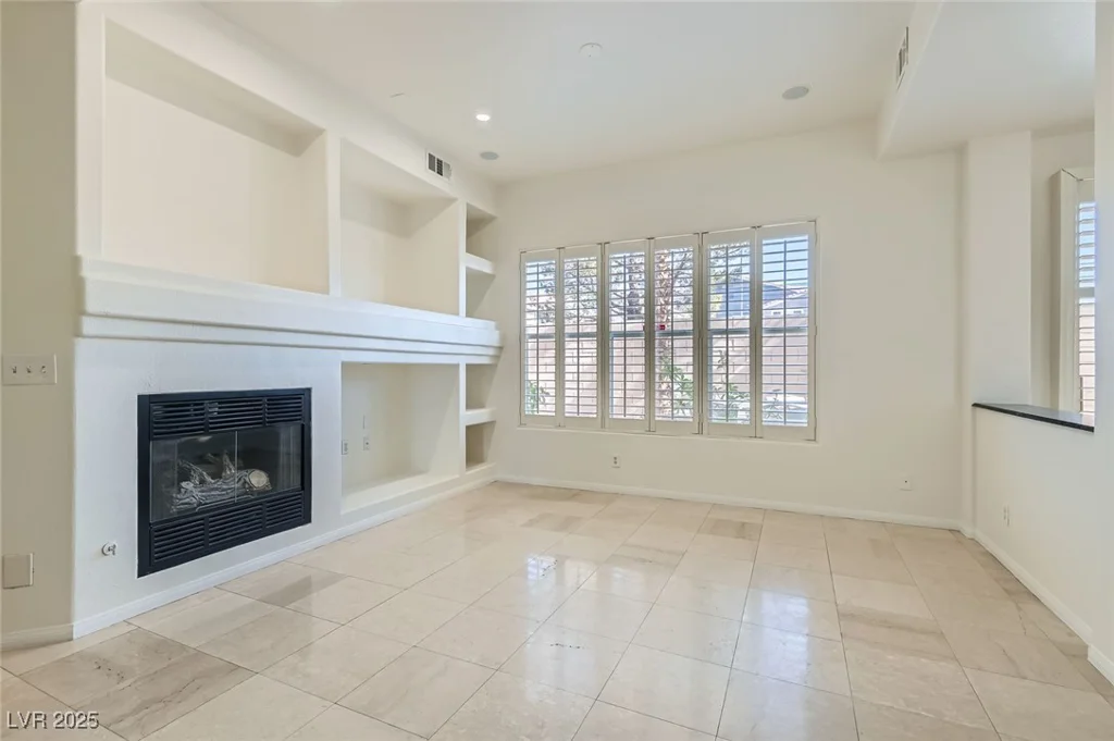 8040 Arcadian, Las Vegas, NV 89147