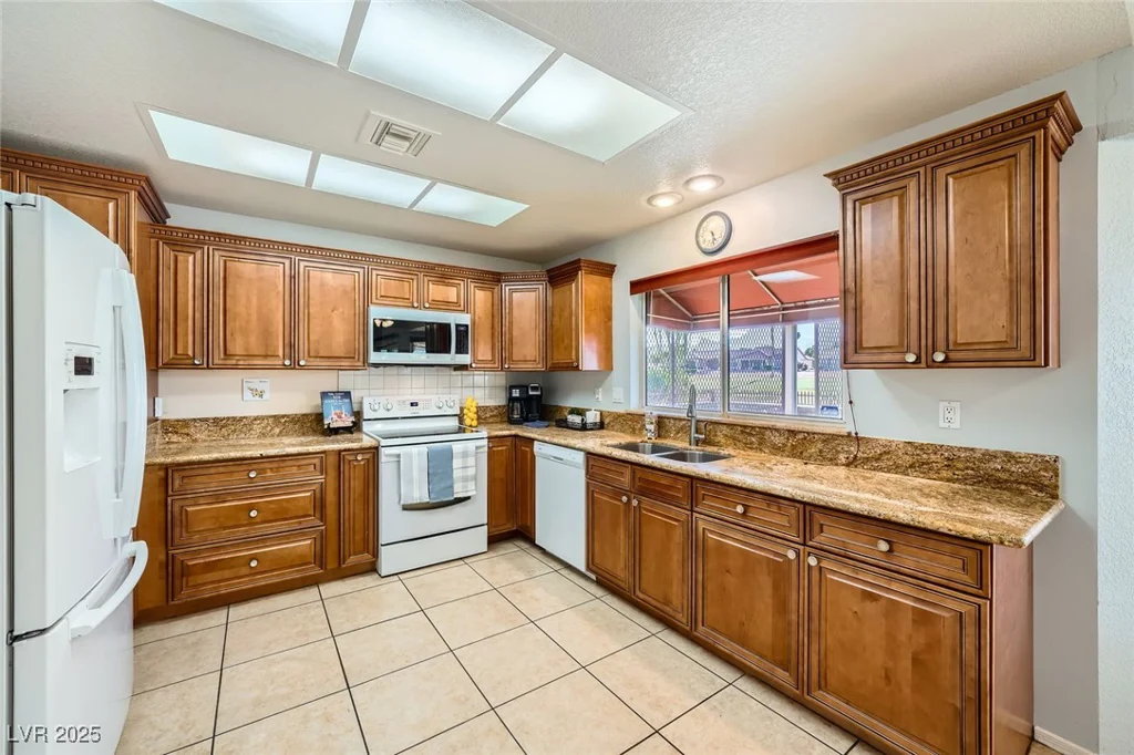 2829 Golf Links, Las Vegas, NV 89134