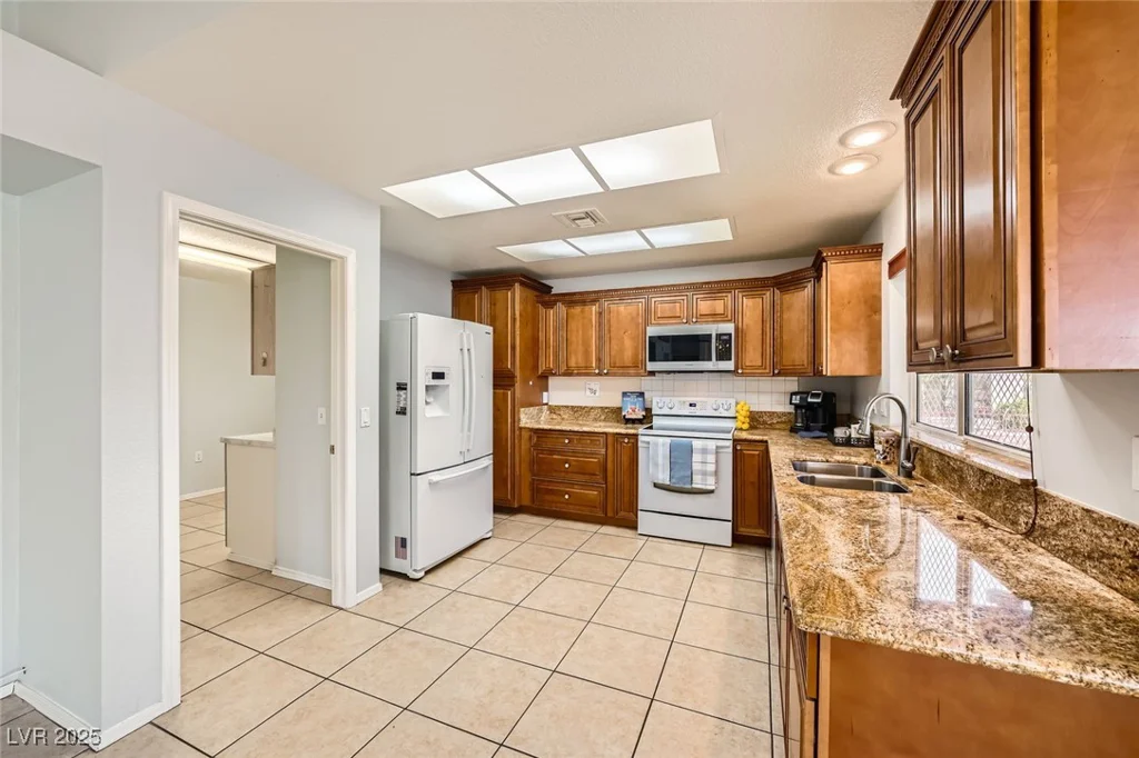 2829 Golf Links, Las Vegas, NV 89134