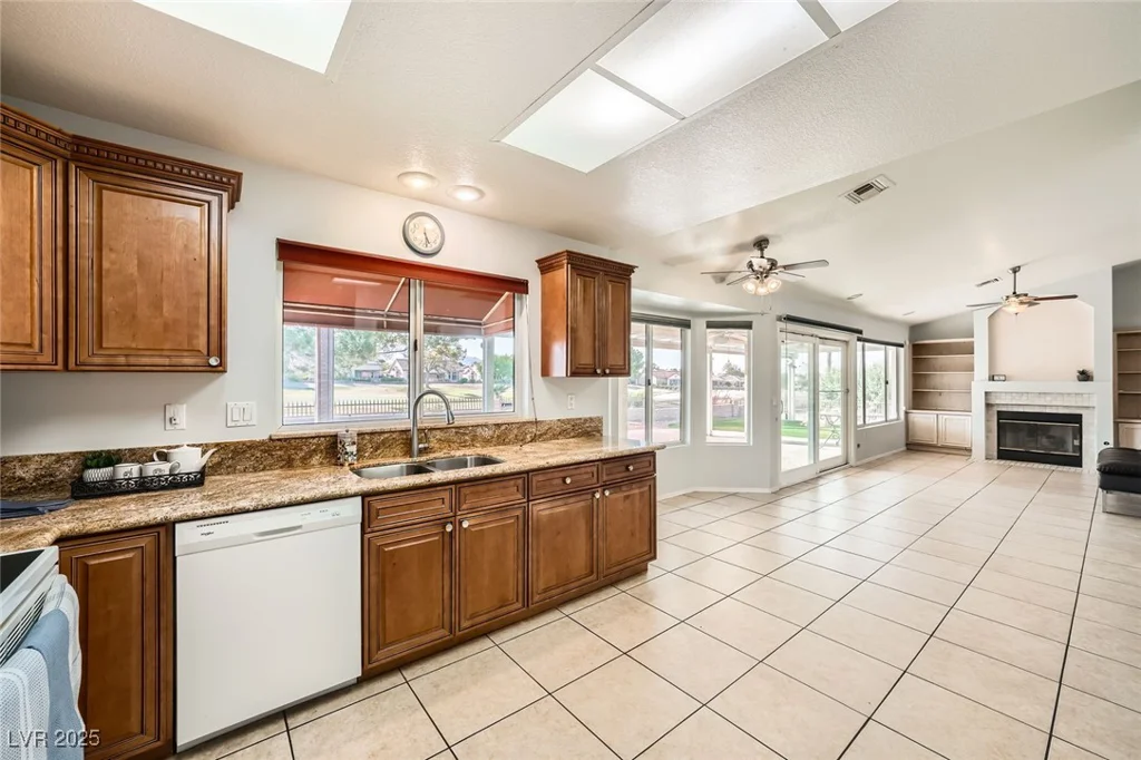 2829 Golf Links, Las Vegas, NV 89134
