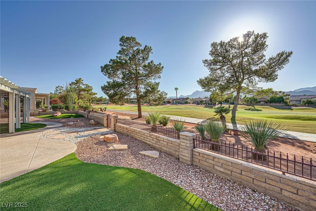 2829 Golf Links, Las Vegas, NV 89134