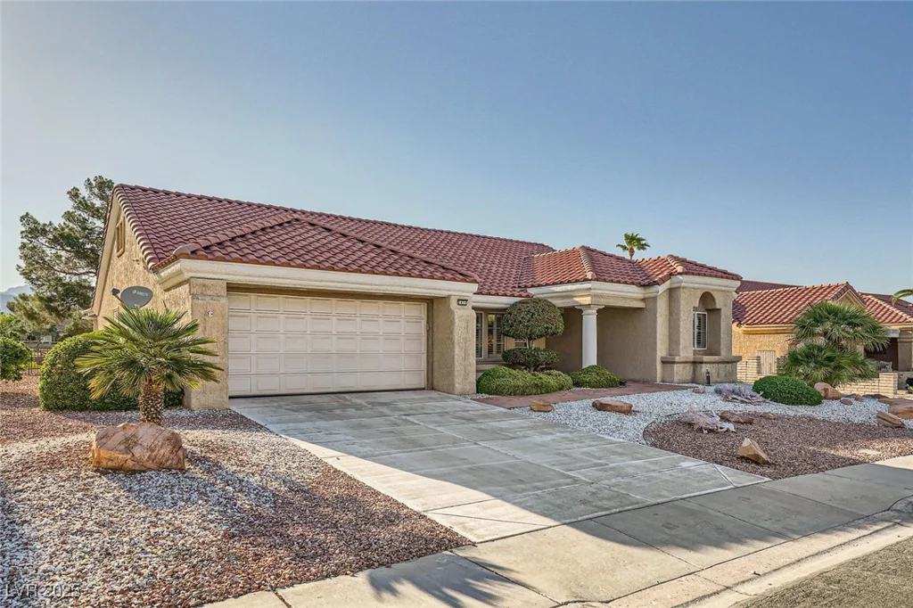 2829 Golf Links, Las Vegas, NV 89134